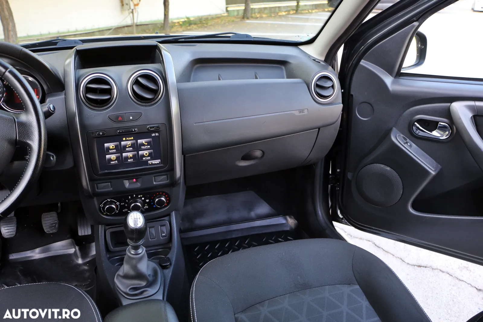 Dacia Duster 1.5 dCi 4x2 Laureate - 14