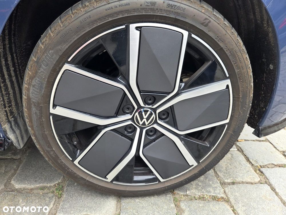 Volkswagen Golf 1.5 eTSI mHEV R-Line DSG - 8