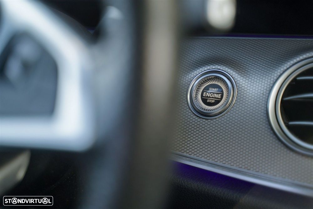 Mercedes-Benz E 220 d AMG Line - 22