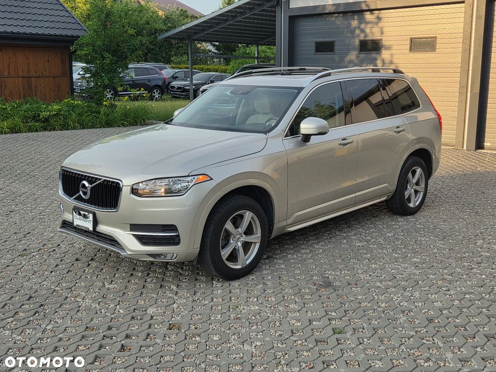 Volvo XC 90 T5 AWD Momentum - 1