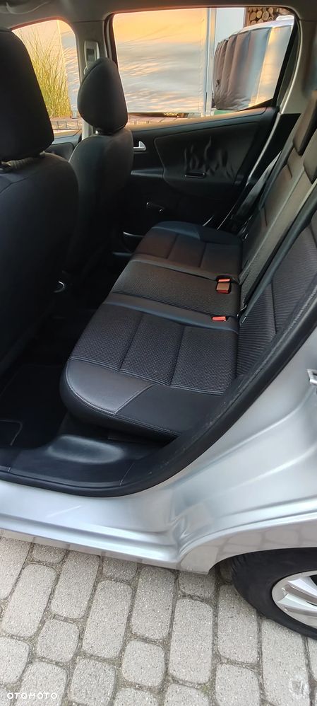 Peugeot 207 95 VTi Tendance - 12