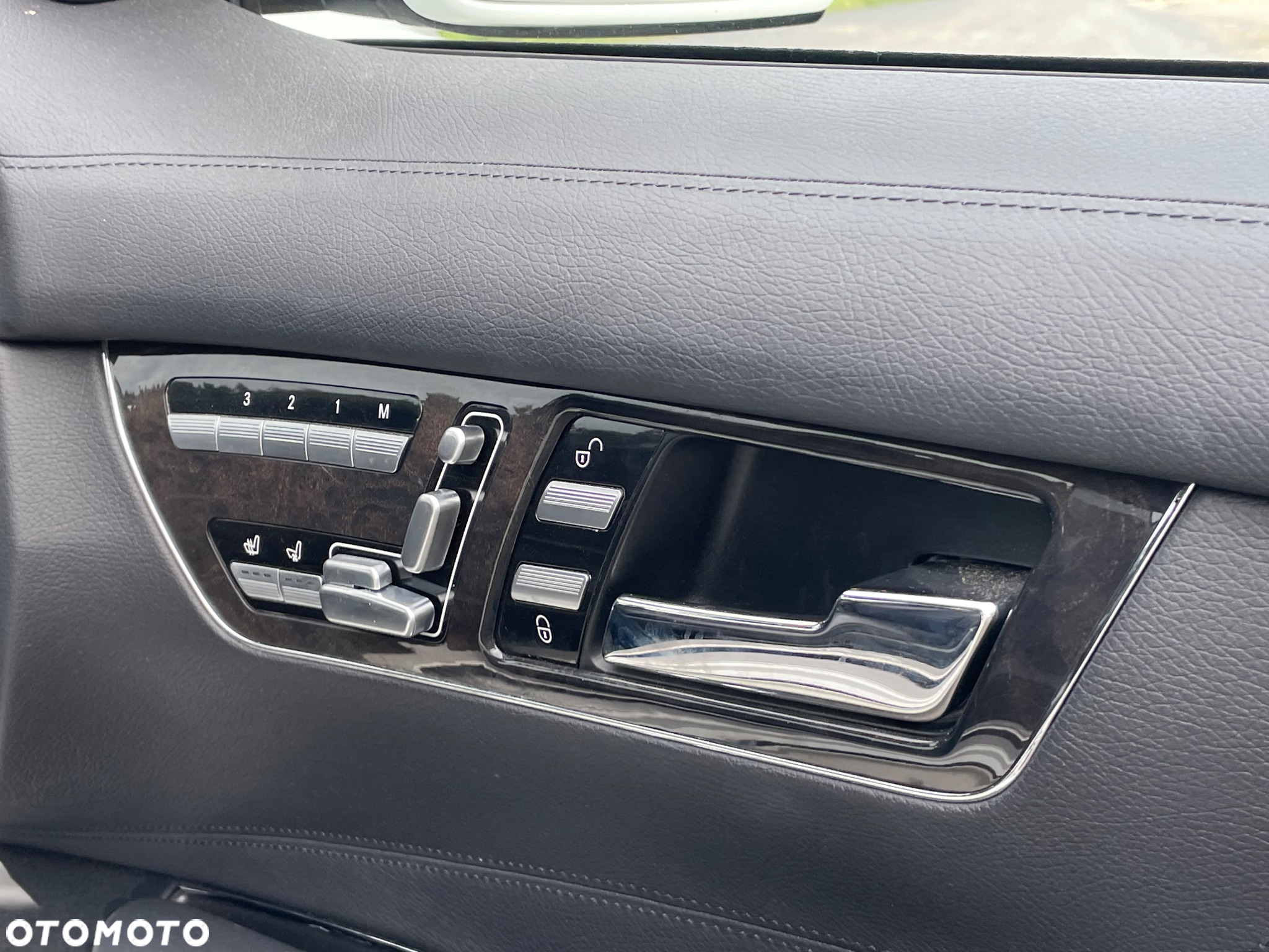 Mercedes-Benz CL 63 AMG 7G-TRONIC - 14