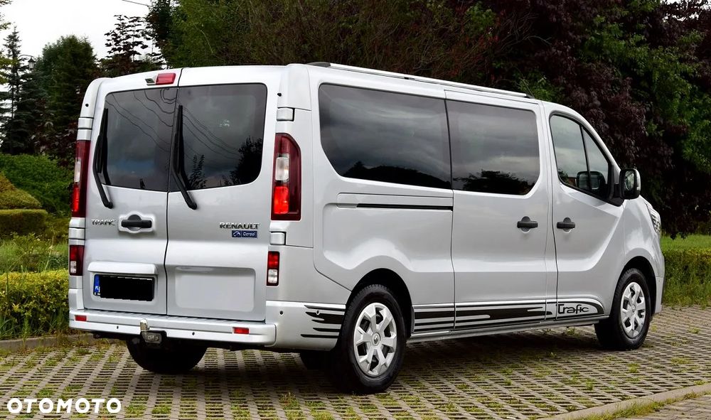 Renault Trafic - 25