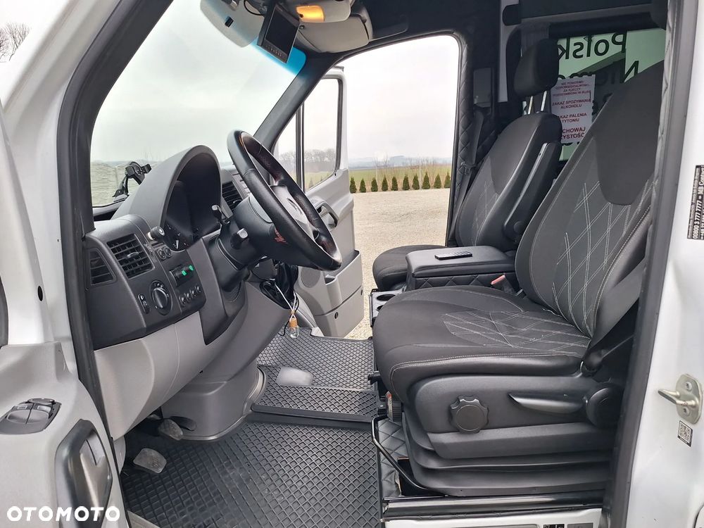 Mercedes-Benz Sprinter 906.255 - 14