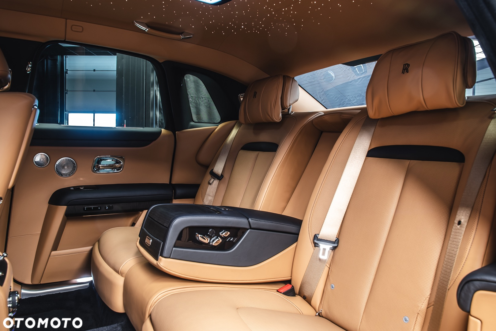 Rolls-Royce Ghost Standard - 19