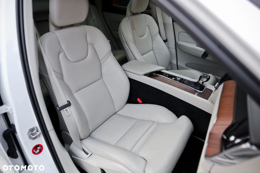 Volvo XC 60 T5 Geartronic Inscription - 24