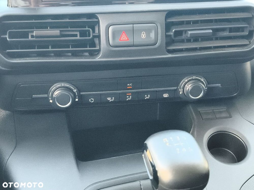 Toyota PROACE CITY - 22