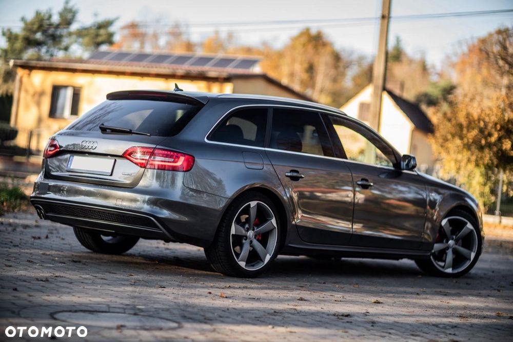 Audi A4 Avant 2.0 TDI Quattro Sport S tronic - 11