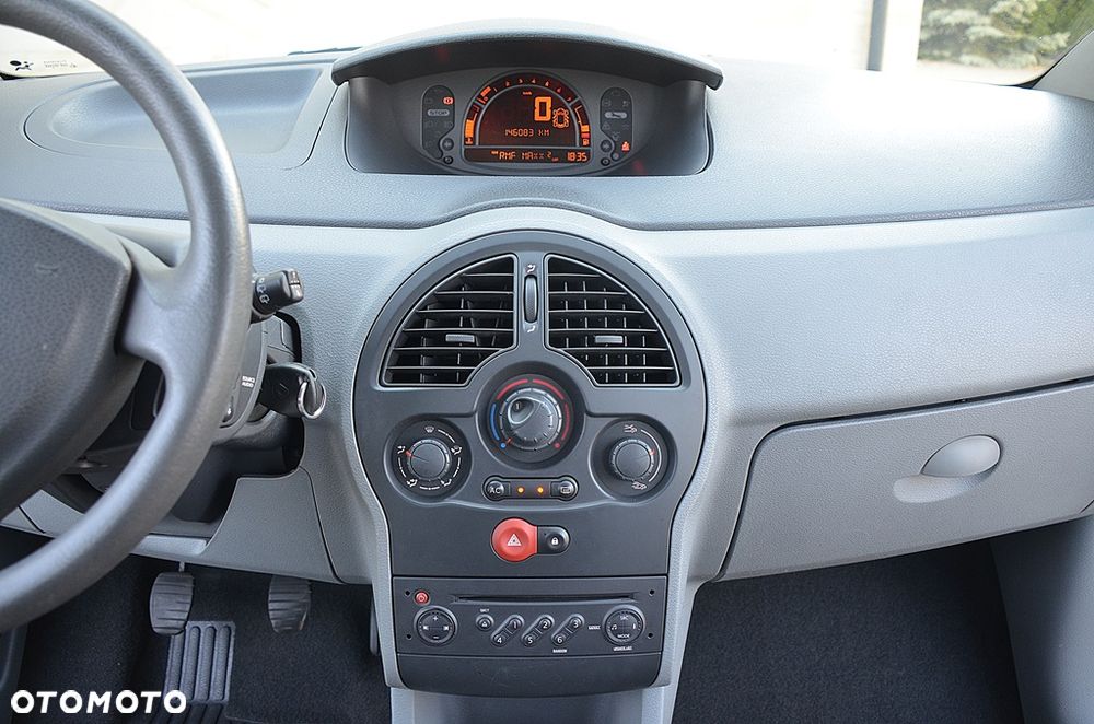 Renault Modus - 18
