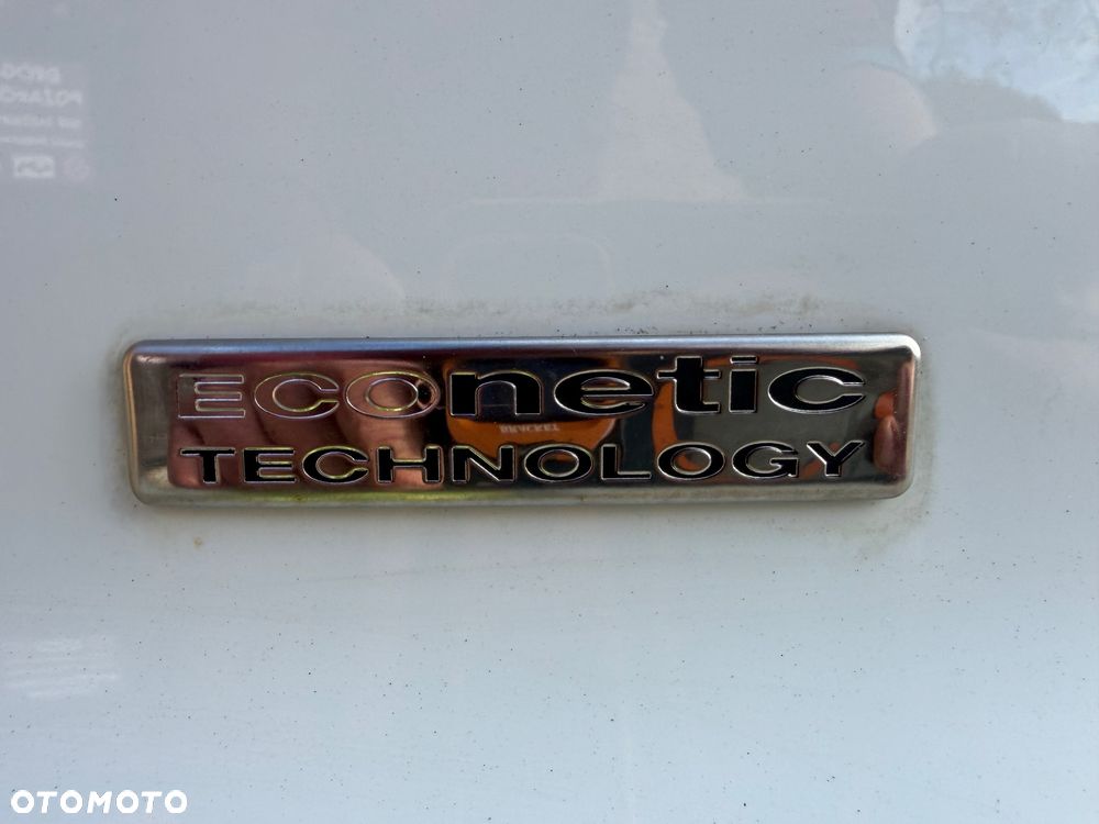 Ford Focus 1.6 TDCi DPF Titanium - 19