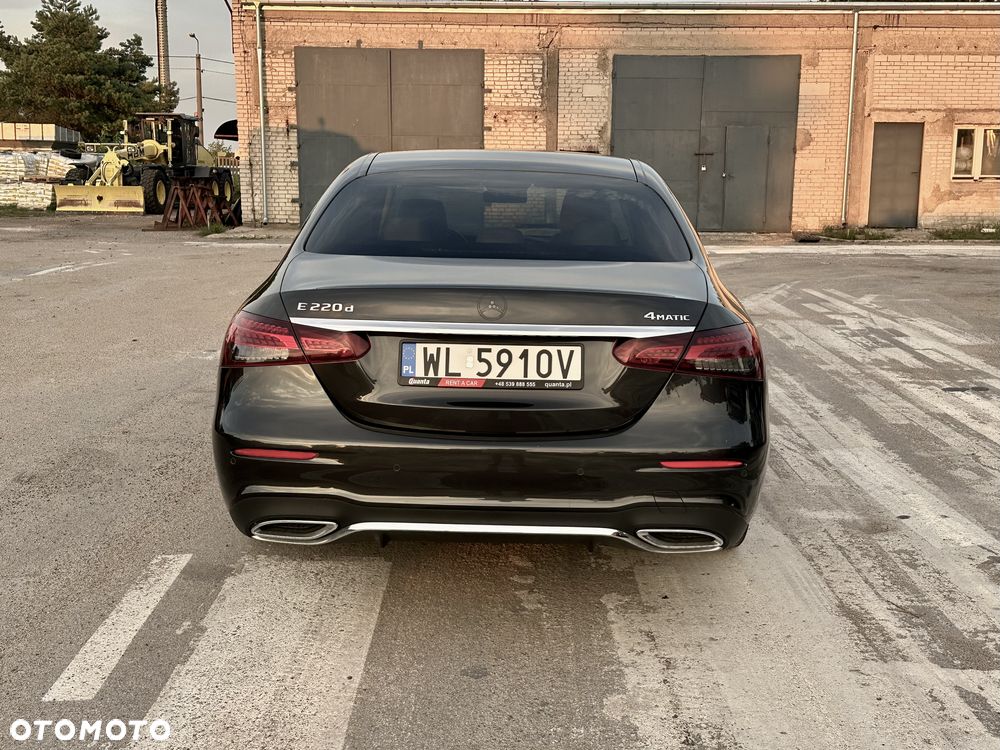 Mercedes-Benz Klasa E 220 d 4-Matic - 10