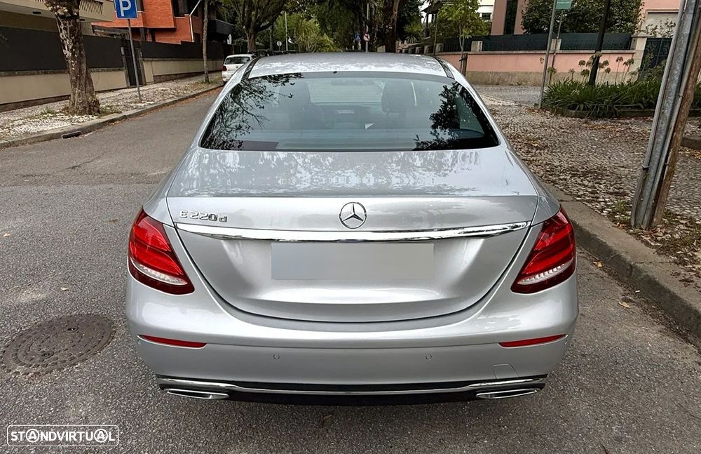 Mercedes-Benz E 220 d Avantgarde - 15