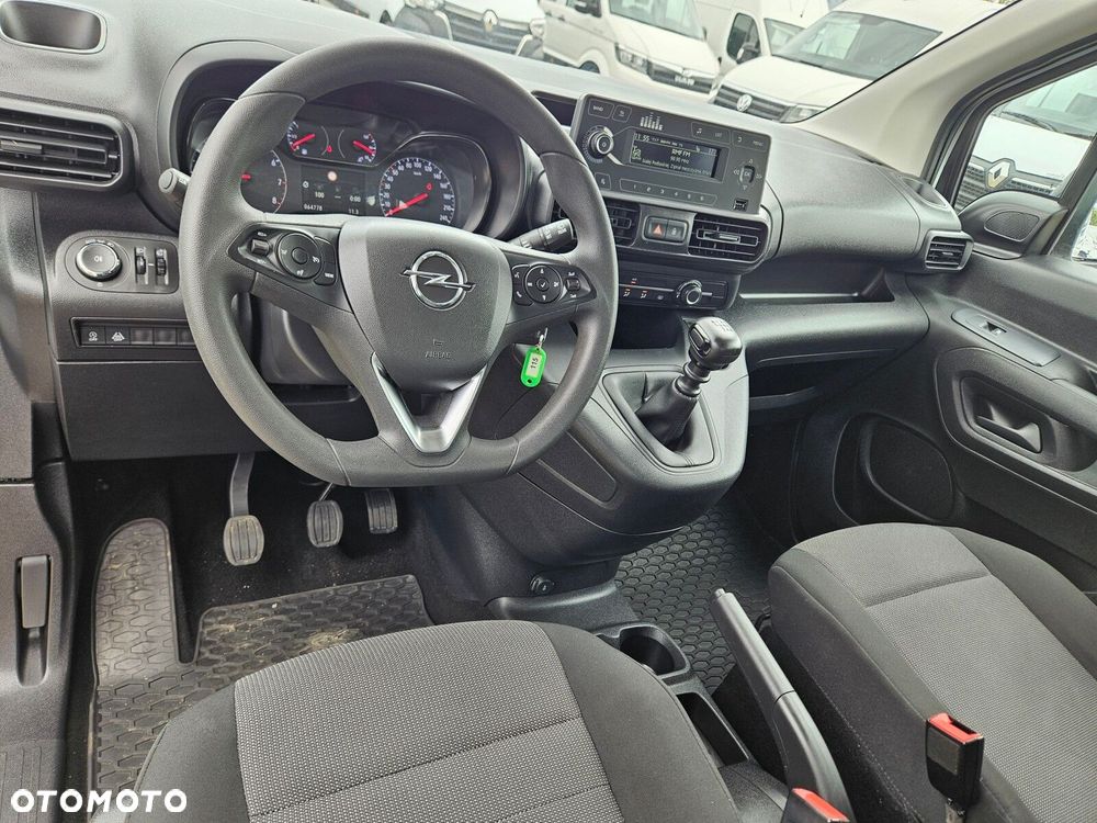 Opel Combo - 17