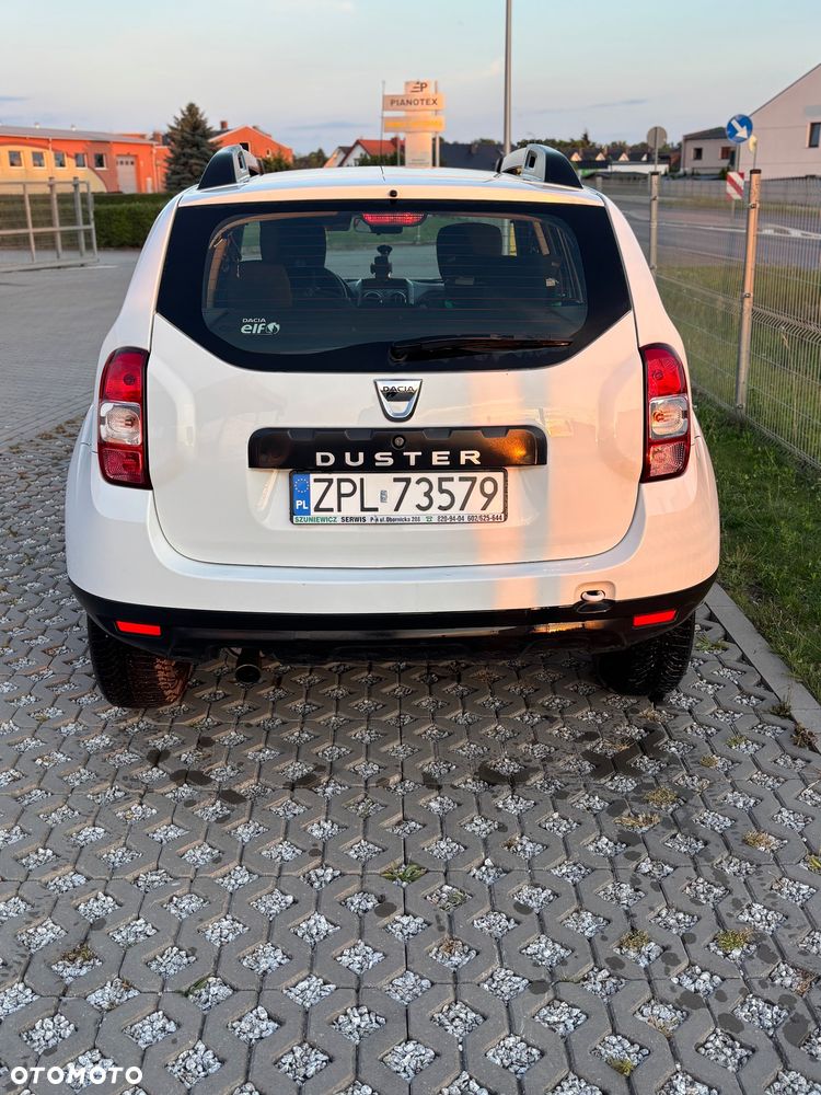 Dacia Duster 1.6 SCe Open S&S - 12