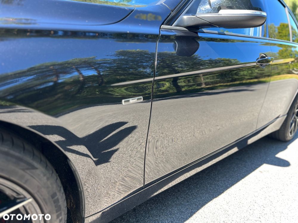 BMW Seria 3 320d Efficient Dynamics Sport Line - 26