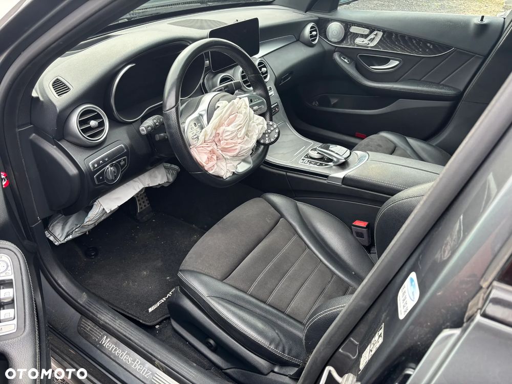 Mercedes-Benz Klasa C 220 d 9G-TRONIC AMG Line - 13