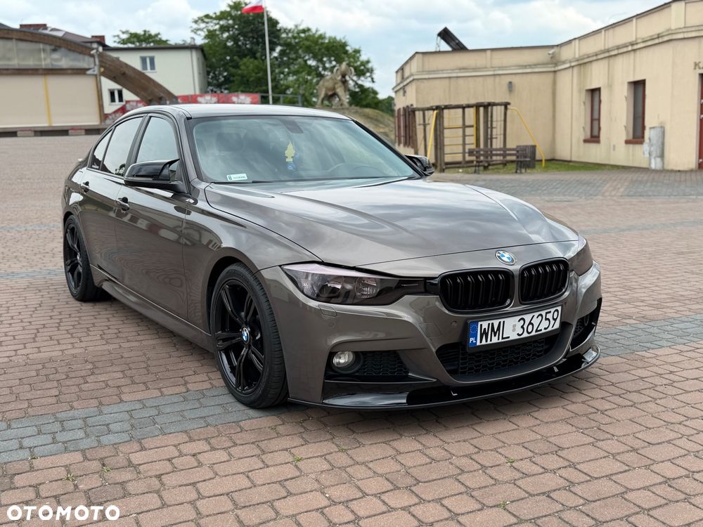 BMW Seria 3 318d Blue Performance Sport Line - 34