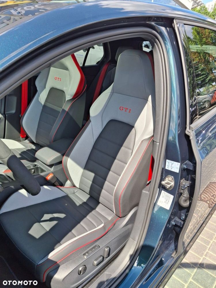 Volkswagen Golf 2.0 TSI GTI Edition 50 DSG - 22