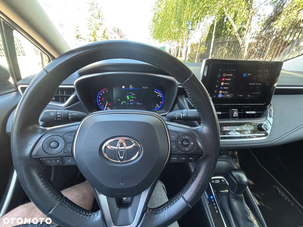 Toyota Corolla 1.8 Hybrid Executive - 14