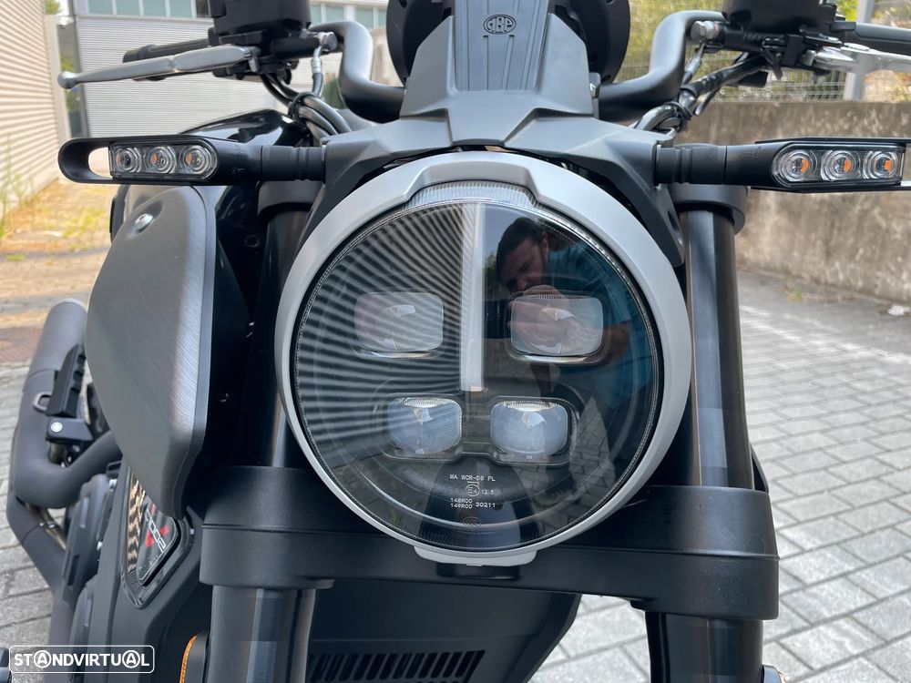 Morbidelli C1002V - 9