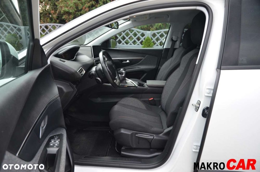 Peugeot 3008 1.2 PureTech Active S&S - 6