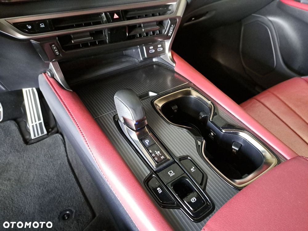 Lexus RX - 27