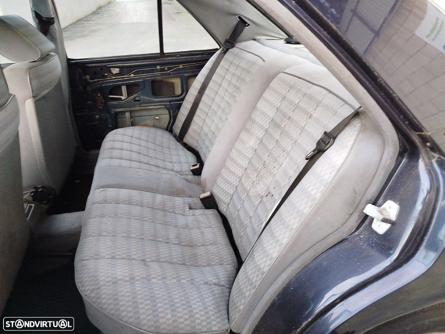 Para peças MERCEDES-BENZ 190 (W201) - 10