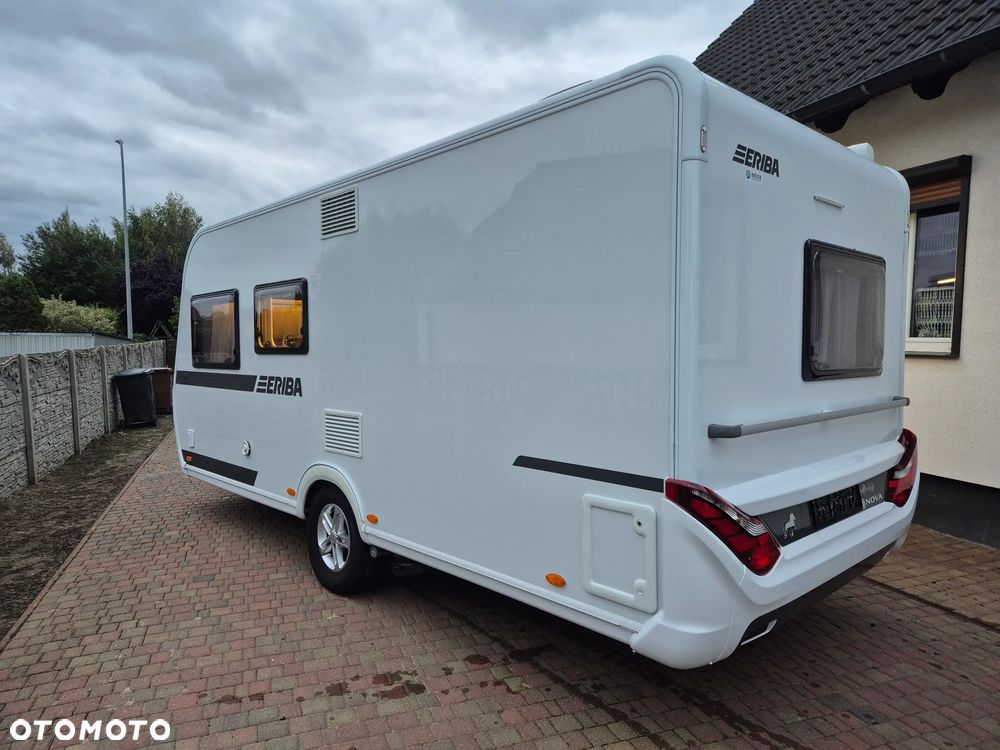 Hymer-Eriba Całoroczna full opcja - 4