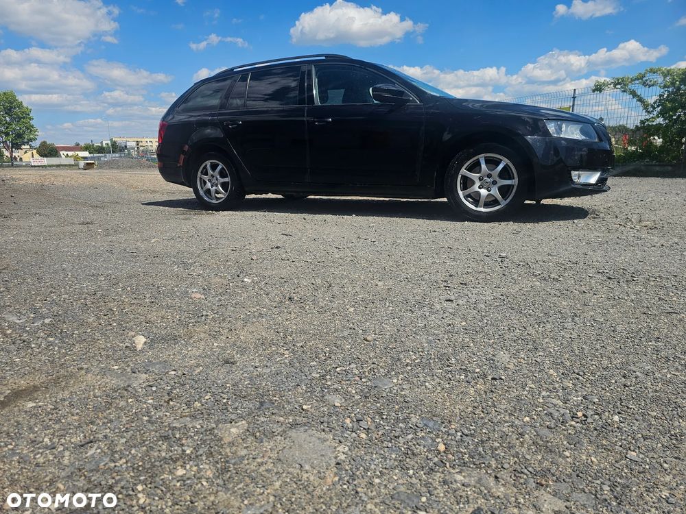 Skoda Octavia 2.0 TDI Ambition DSG - 9