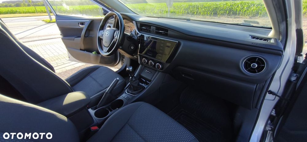 Toyota Corolla 1.4 D-4D Comfort - 4