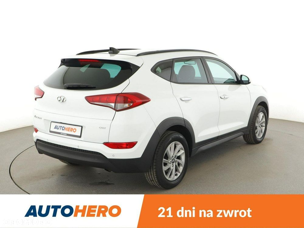 Hyundai Tucson 1.7 CRDI BlueDrive Style 2WD - 8