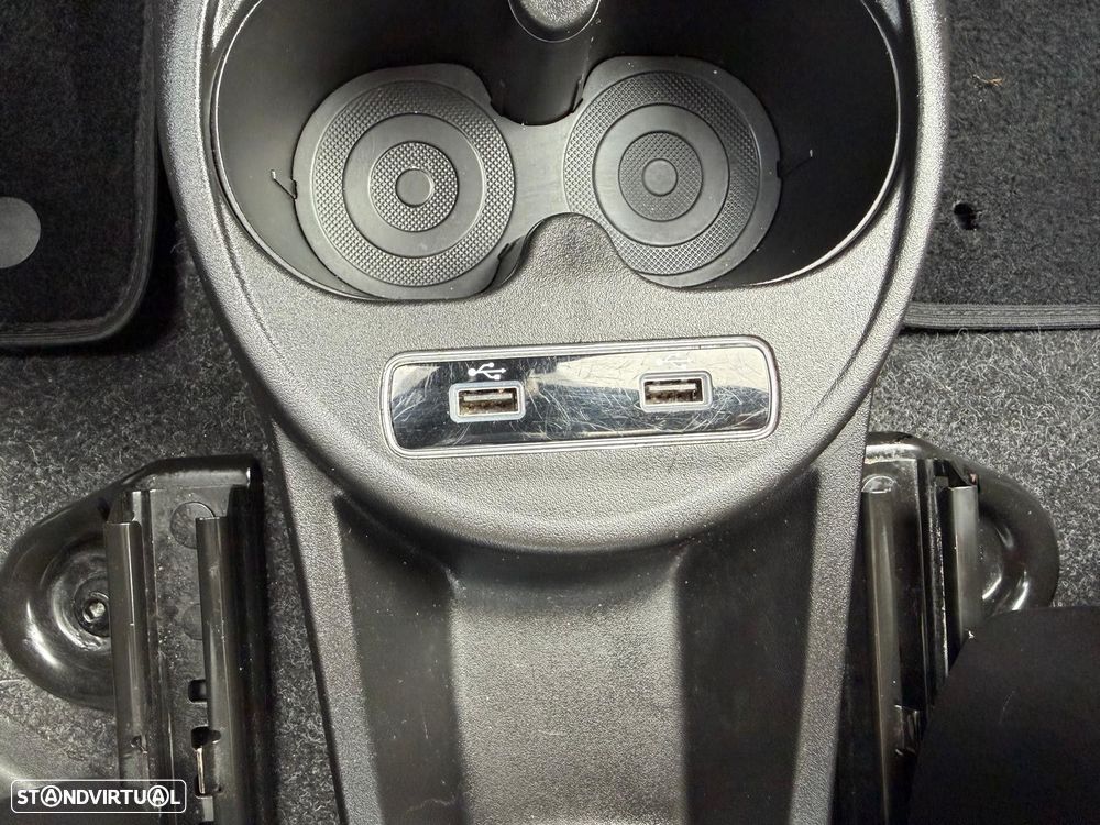 Fiat 500 1.0 Hybrid Lounge - 21