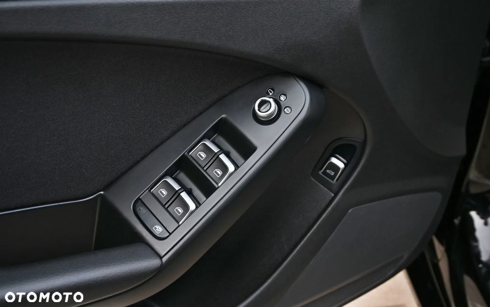 Audi A4 Limousine 2.0 TDI Sport - 30