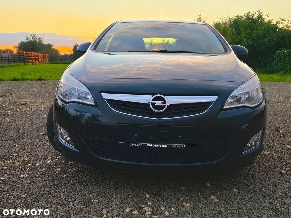 Opel Astra 1.6 Design Edition - 20