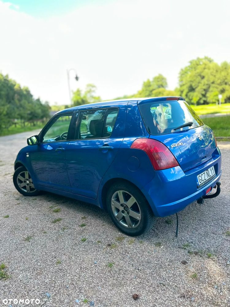 Suzuki Swift - 6