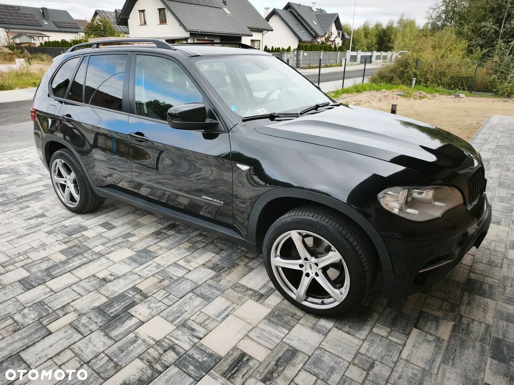 BMW X5 2010 photo 2