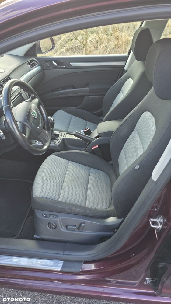 Skoda Superb 2.0 TDI Exclusive - 13