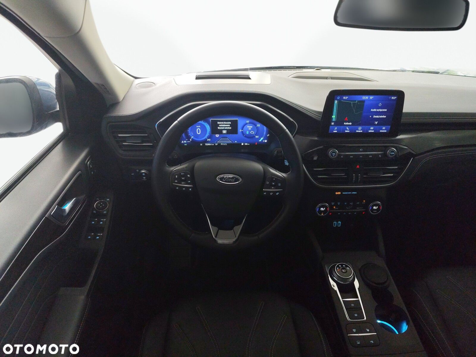 Ford Kuga - 17