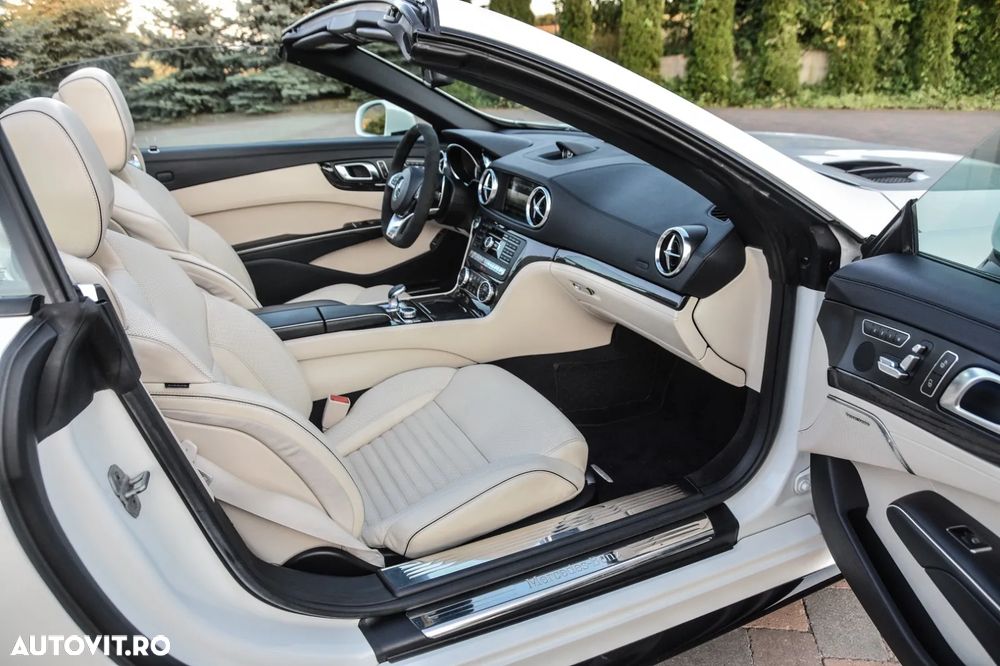 Mercedes-Benz SL 400 Aut - 33