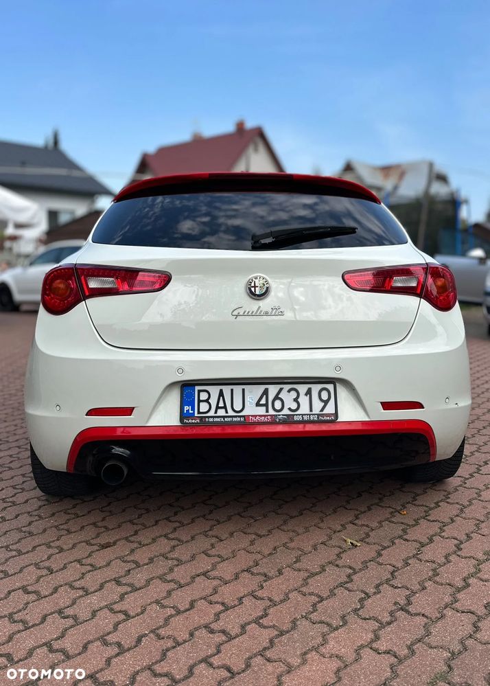 Alfa Romeo Giulietta - 8
