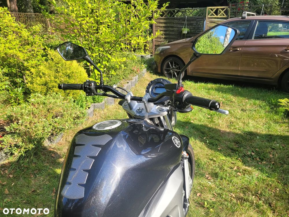 Yamaha FZ6 - 12