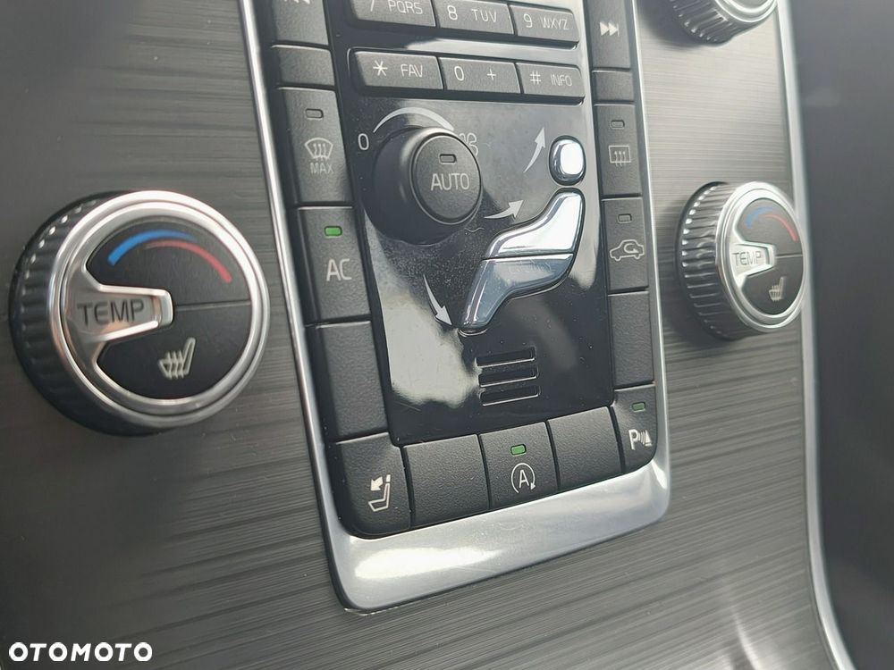 Volvo V70 - 38