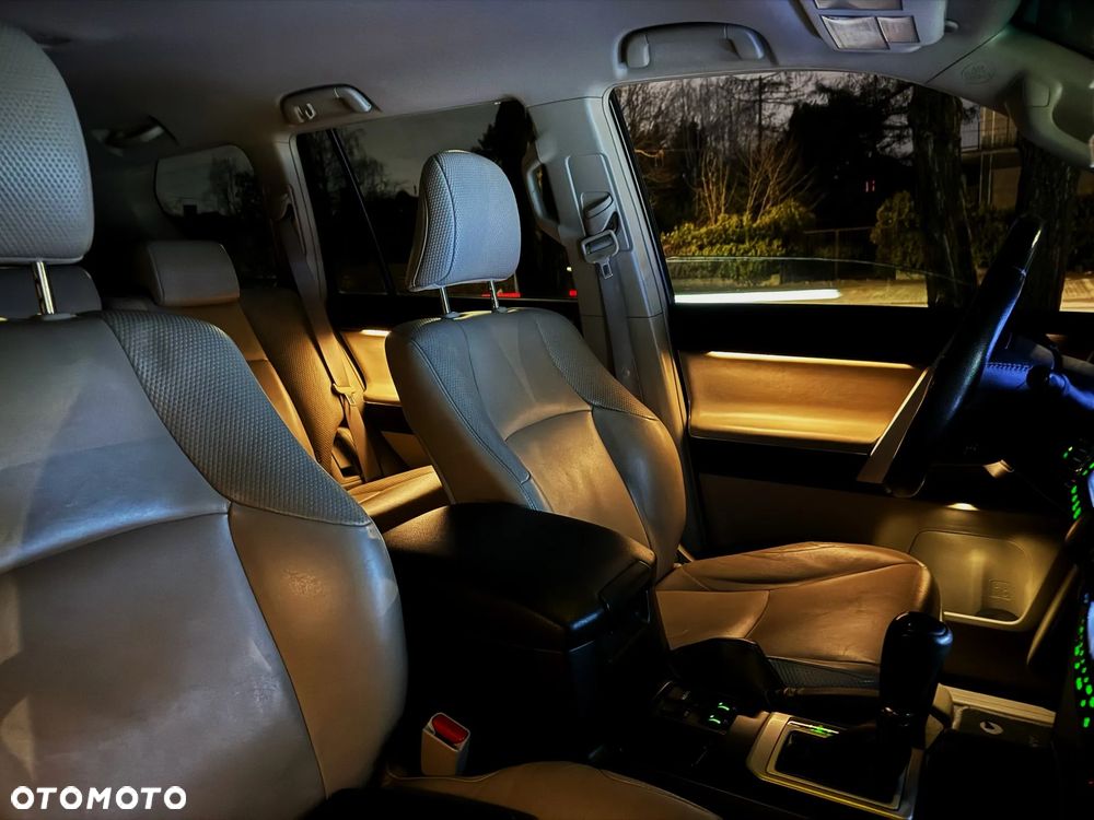 Toyota Land Cruiser 3.0 D-4D Automatik Executive - 6