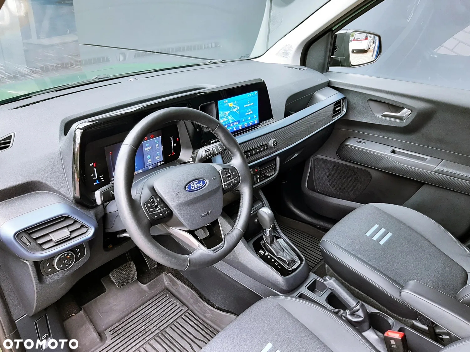 Ford Tourneo Courier 1.0 EcoBoost Active - 23