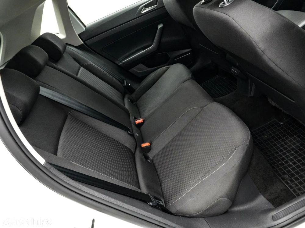 Volkswagen Polo 1.6 TDI Comfortline - 16