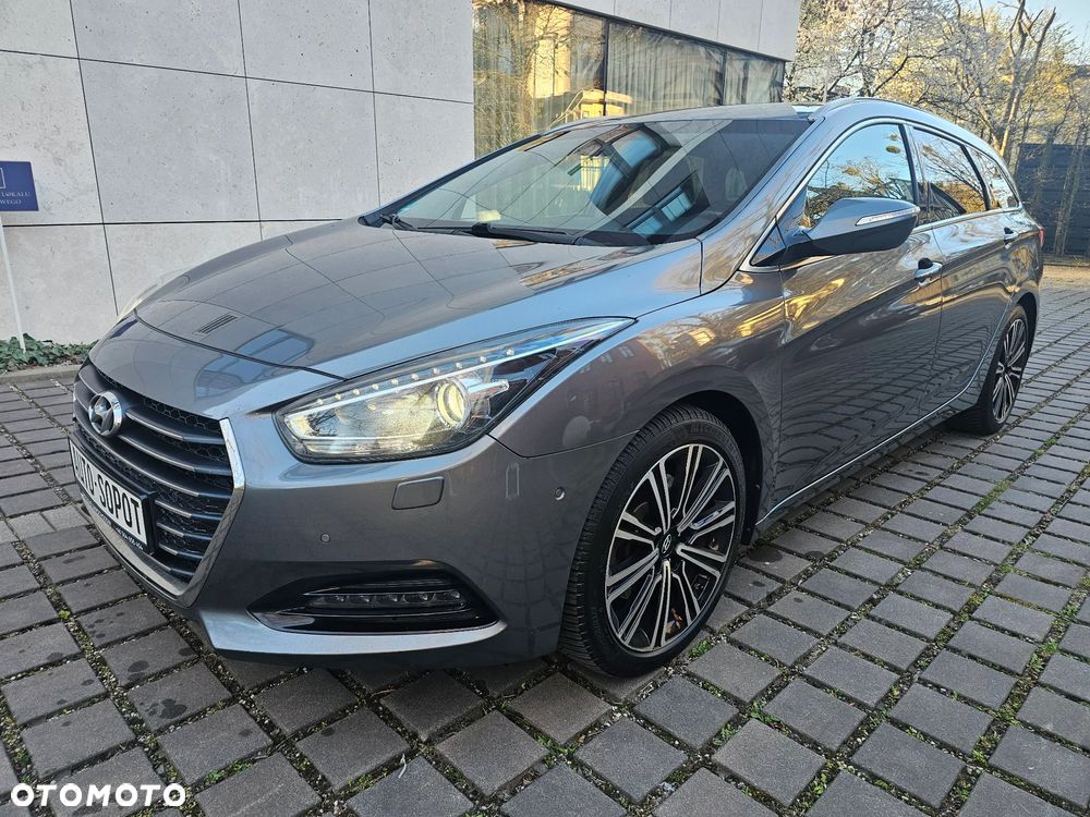 Hyundai i40 Kombi blue 1.7 CRDi DCT Premium - 3