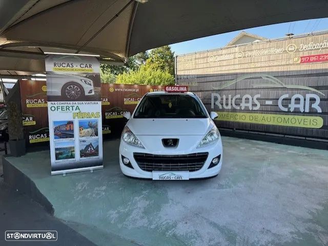 Peugeot 207 1.4 16V Trendy - 1