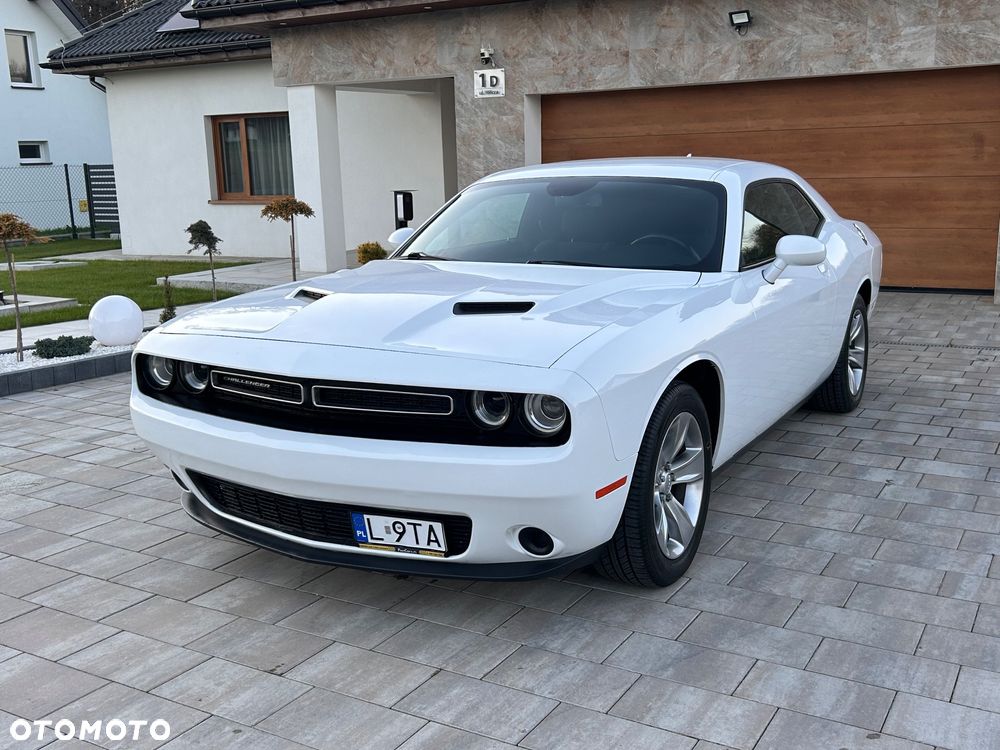 Dodge Challenger Automatik SXT Plus - 1