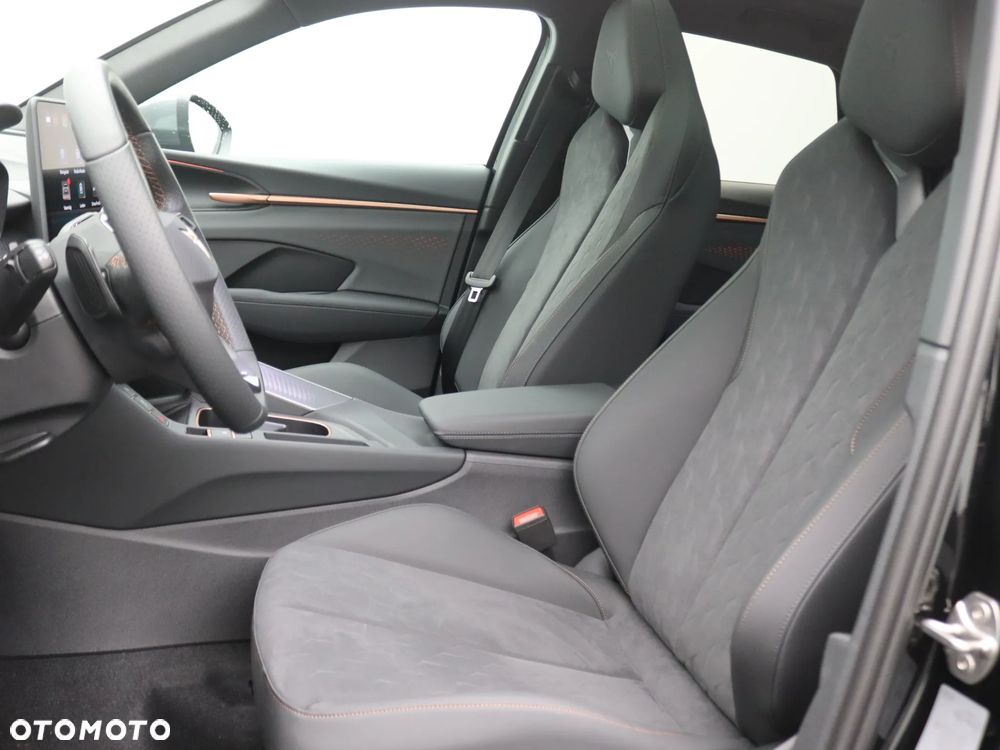 Cupra Terramar 1.5 e-Hybrid DSG - 4