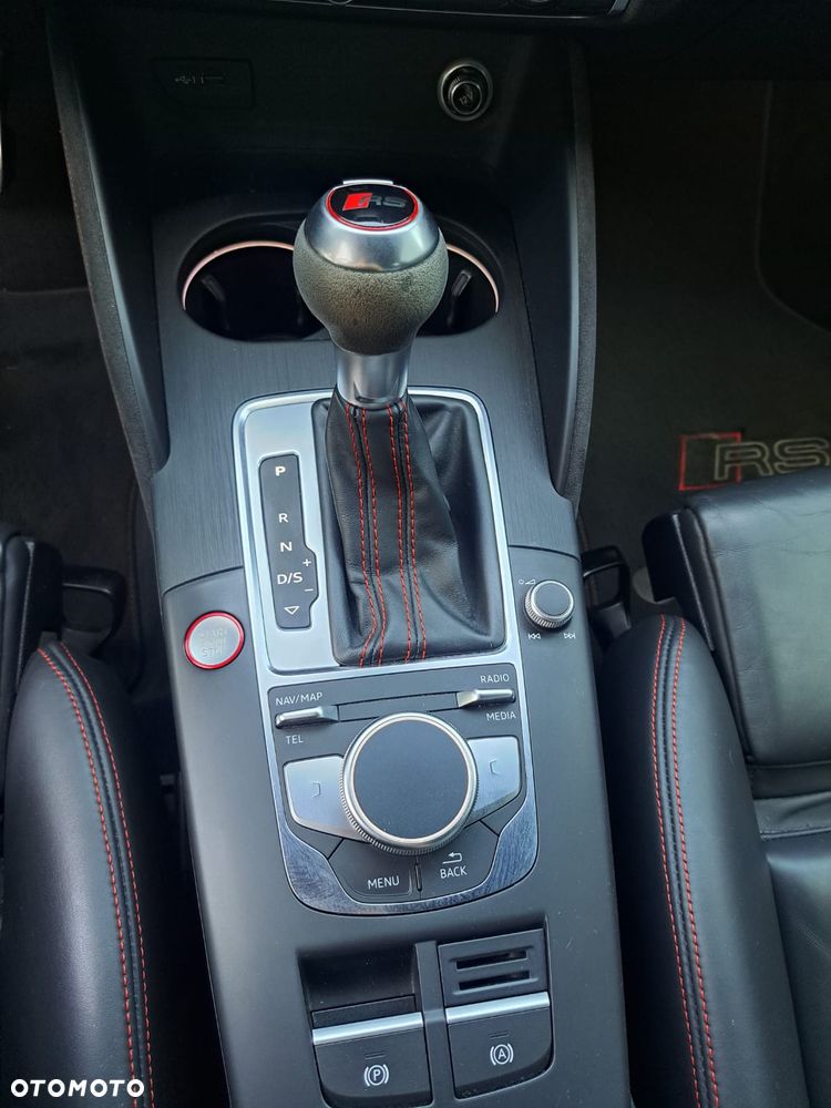 Audi RS3 Limousine TFSI quattro S tronic - 29